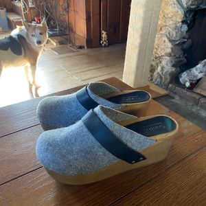 SANITA GRAY WOOL LEATHER WOOD CLOGS 39